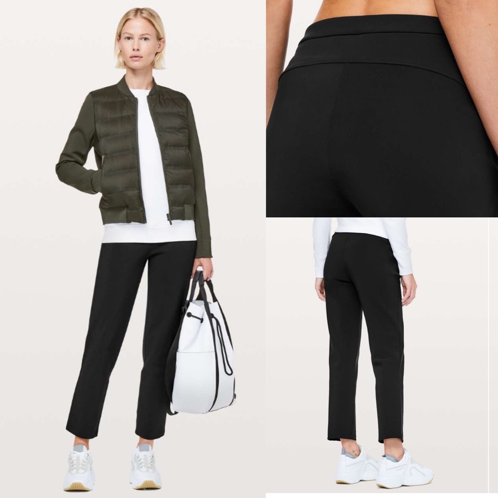 Lululemon On The Move Pant *28"
Black! EUC